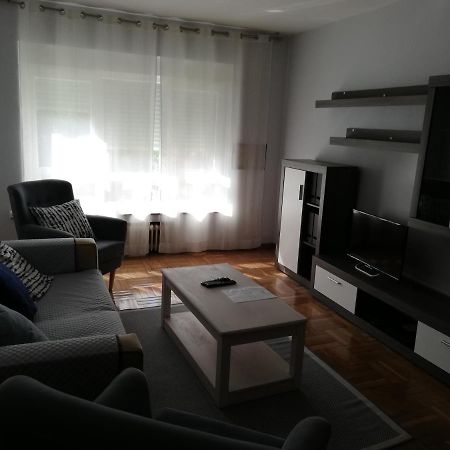 Apartamento Dominicos โอเบียโด ภายนอก รูปภาพ