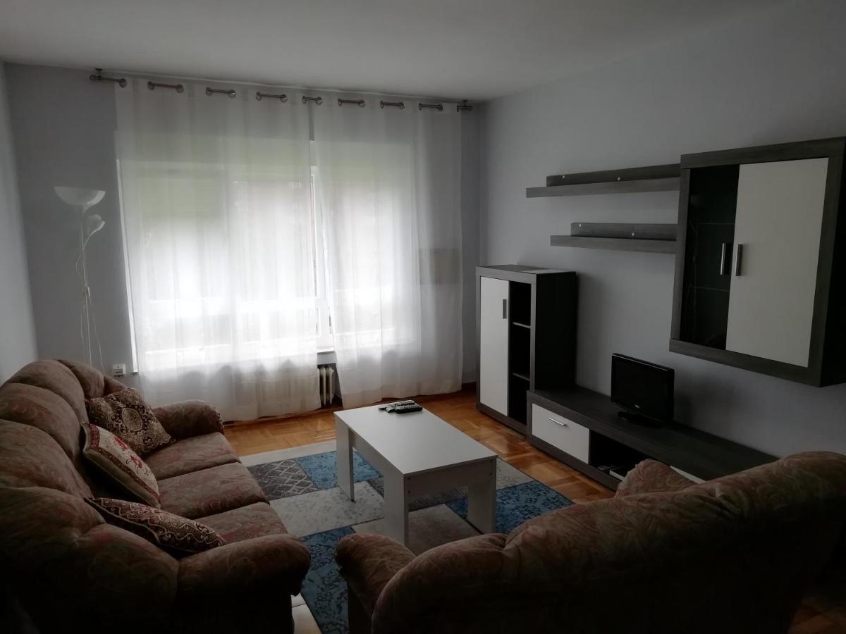 Apartamento Dominicos โอเบียโด ภายนอก รูปภาพ