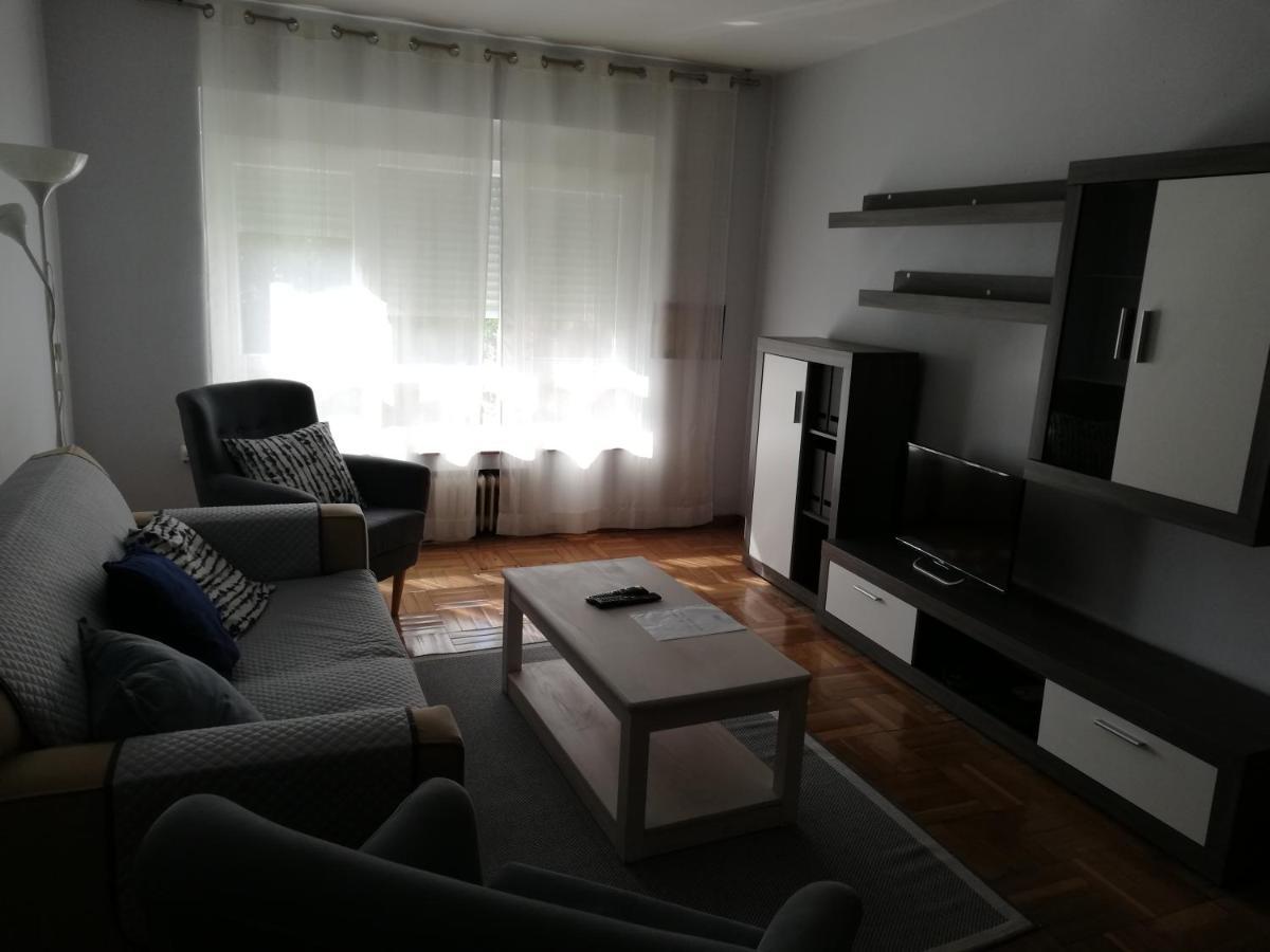 Apartamento Dominicos โอเบียโด ภายนอก รูปภาพ
